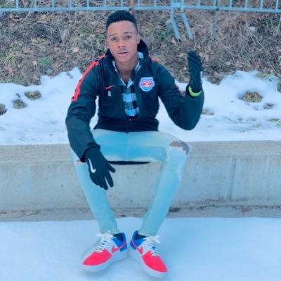 Profile Picture of Emmanuel Agyeman (@Emmanue69697436) on Twitter