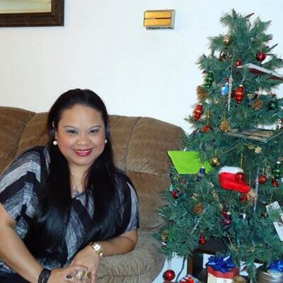 Profile Picture of  (@SarahJoyceAtes) on Twitter