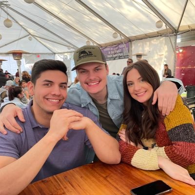 Profile Picture of Ray 💮 (@rayepperly) on Twitter
