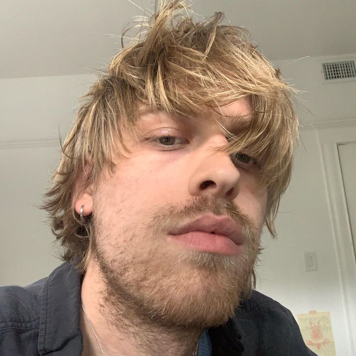 Profile Picture of blaze (@springblake2003) on Tiktok