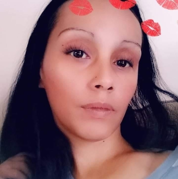Profile Picture of Eulalia Rodriguez (@eulaliarodrigue) on Poshmark