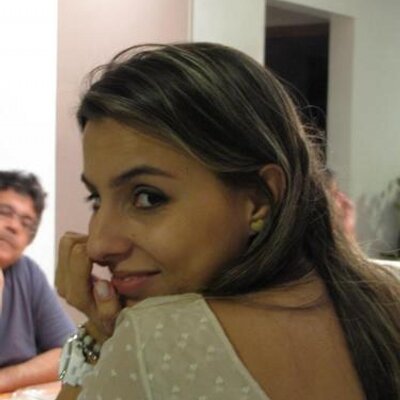 Profile Picture of Roberta Resende (@betinharesendes) on Twitter
