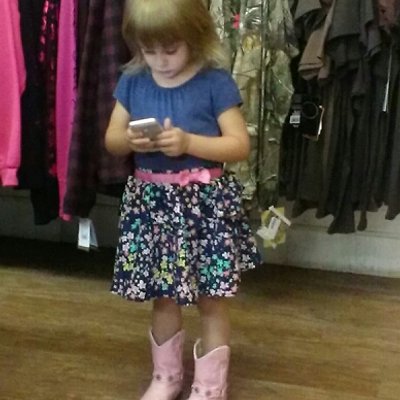 Profile Picture of Kim Wolff (@kimwolff72) on Twitter