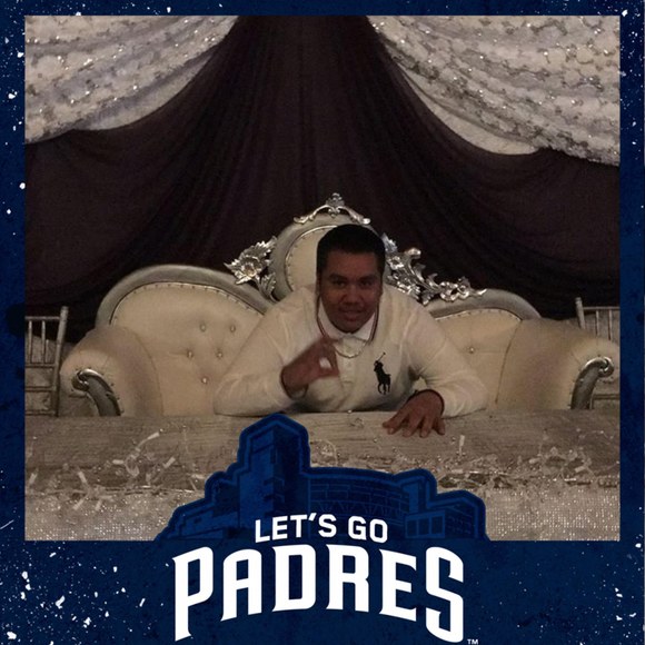 Profile Picture of Jonathan Becerra (@jbecerra619) on Poshmark