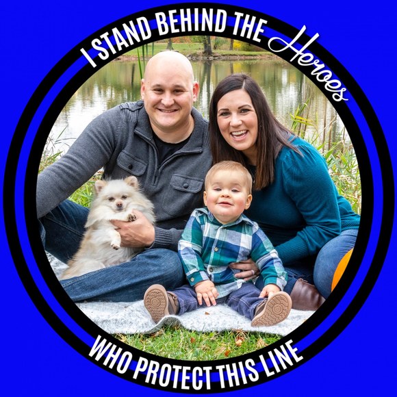 Profile Picture of Brittany Dimeler (@brittanydimeler) on Poshmark