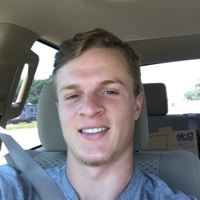 Profile Picture of David Hatcher (@Dave_____h) on Twitter