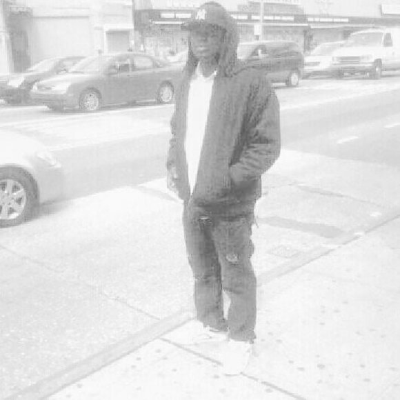 Profile Picture of Shawn Osborne (@sosborne0914) on Poshmark