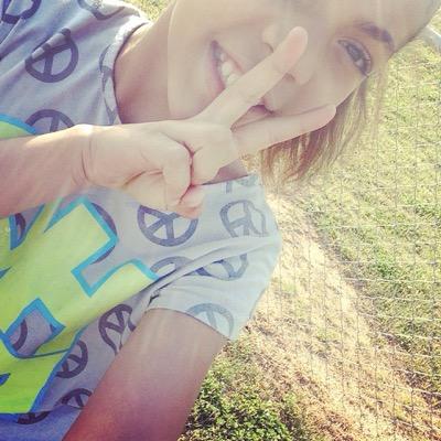 Profile Picture of Brynn Andrews (@brynn_andrews) on Twitter