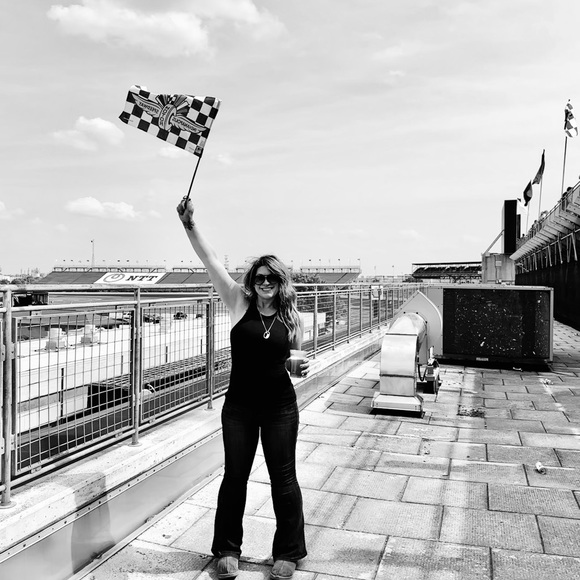 Profile Picture of April Onufrak (@spyra85) on Poshmark