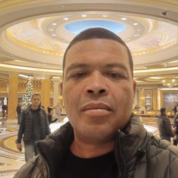 Profile Picture of Luis yoandrys Reyes hechavarria (@yoan372) on Poshmark