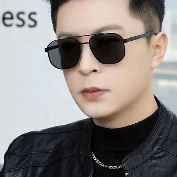 Inger Sloe - Poshmark Profile Picture of Inger Sloe (@sloe4163) on Poshmark