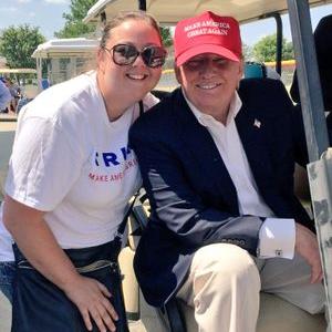 Profile Picture of Donna Dowler (@5c167aa24907483) on Twitter