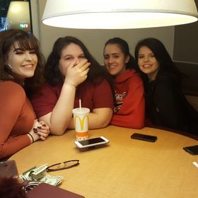 Profile Picture of Lisa Verdine (@bnltcb) on Pinterest