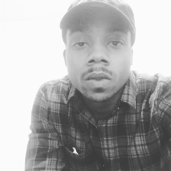 Profile Picture of Jerell Morris (@delly1040) on Poshmark