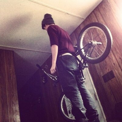 Profile Picture of Matthew Dupuis (@Mattdupuis69) on Twitter
