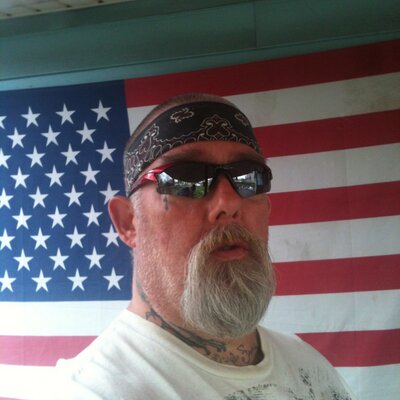 Profile Picture of PAPA (@WESLEYFRAME) on Twitter