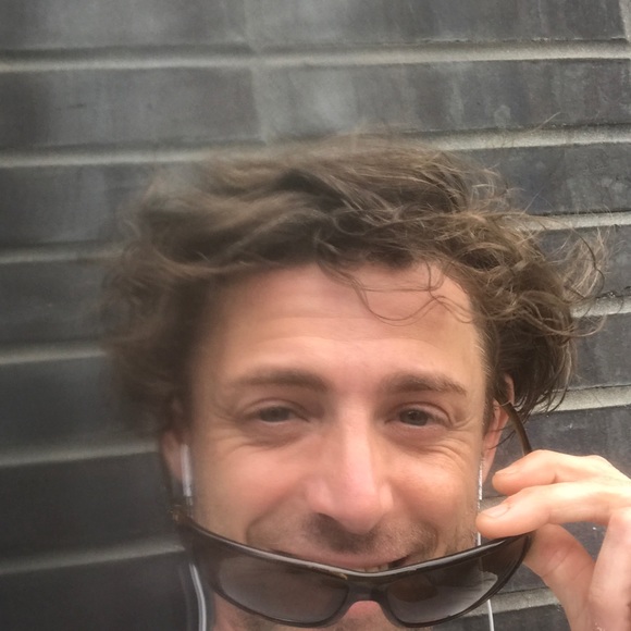 Profile Picture of Richard Peterson (@rp44) on Poshmark