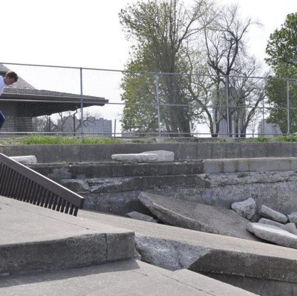 Profile Picture of Ted Bukowski (@dingz666) on Poshmark