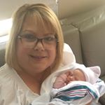 Profile Picture of Beth Beaty (@grammybeaty) on Instagram