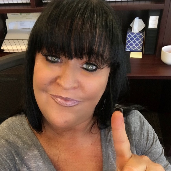 Profile Picture of Terri Rancati (@trancati) on Poshmark