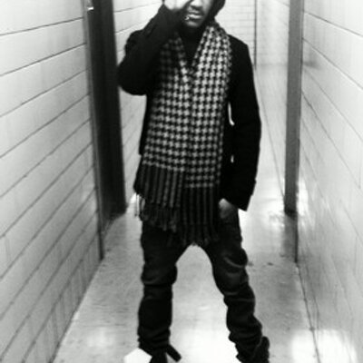 Profile Picture of Jeffrey Archie (@wetherfbabii) on Twitter