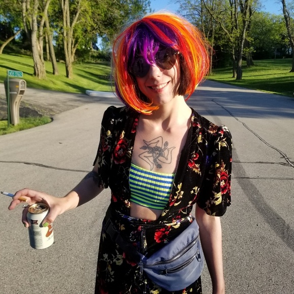 Profile Picture of Jess Sammataro (@jesssammataro) on Poshmark