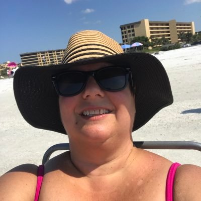 Profile Picture of Julie Clancy (@JulieClancy11) on Twitter