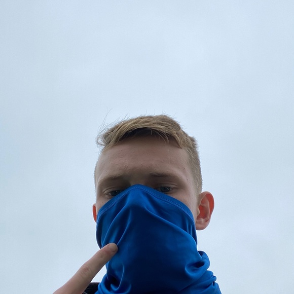 Profile Picture of Alex Neville (@alexneville879) on Poshmark