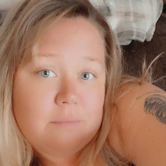 Profile Picture of Sherri Fleming (@sherri_fleming) on Poshmark