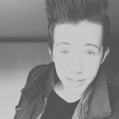 Profile Picture of StillThinkingOfAName (@JacobSeaman97) on Twitter