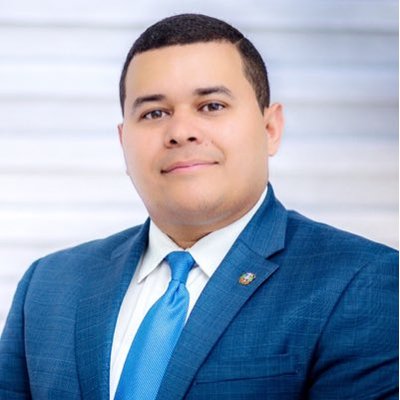 Profile Picture of Antonio Guzmán (@Rainier_Guzman) on Twitter