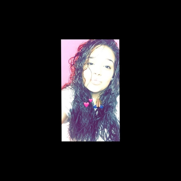 Profile Picture of Jesenia Badillo (@jbadillo23) on Poshmark