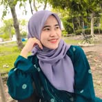 Profile Picture of Kamila Hading (@kamila.hading) on Facebook