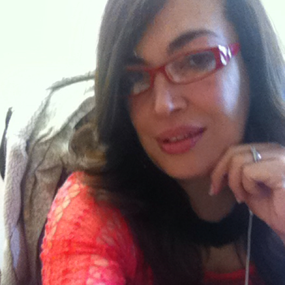 Profile Picture of Liset Govoni (@hijadedios_1) on Poshmark