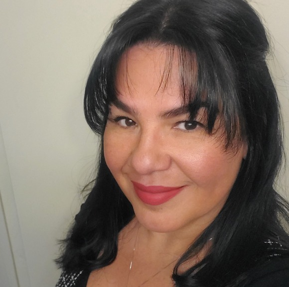 Profile Picture of Nancy Solano (@solanopic71) on Poshmark