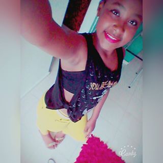 Profile Picture of Arlin Esther Barbiie (@arleen.nova.79) on Facebook