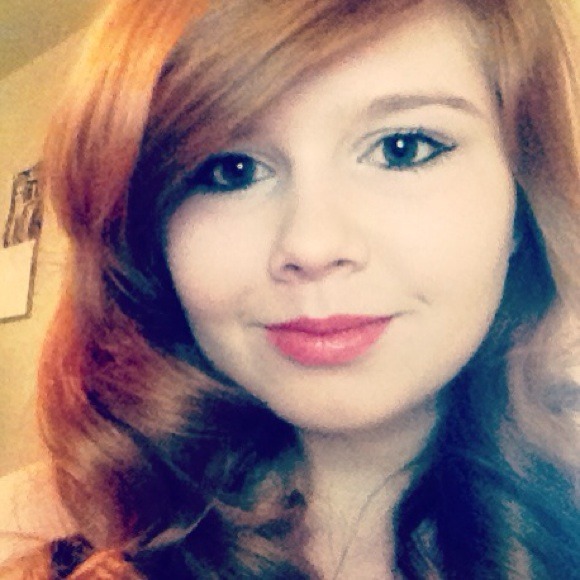 Profile Picture of Madison Voirol (@voirolmh) on Poshmark