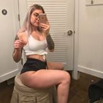 Profile Picture of violet adams (@ifxllapart) on Instagram