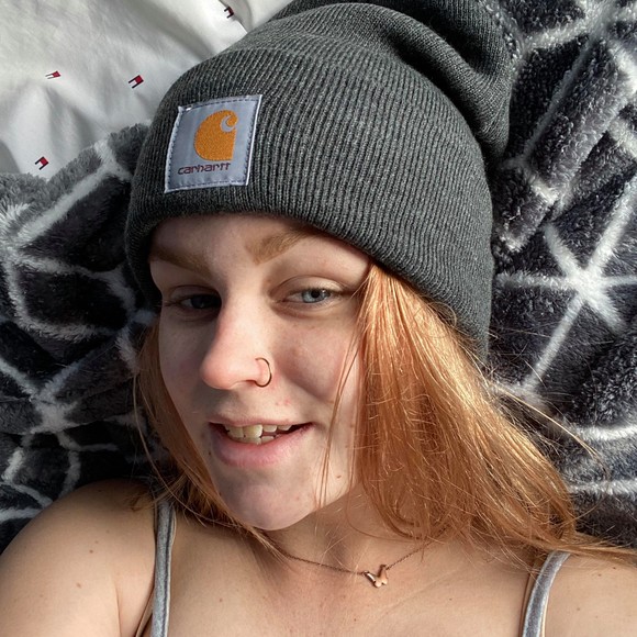 Profile Picture of Madilyn Fairbairn (@mfairbairn87) on Poshmark