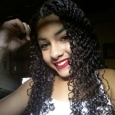 Profile Picture of Daniella Lopes ✨ (@Daniella_Lops) on Twitter