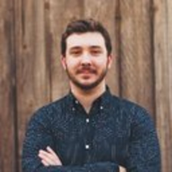 Profile Picture of Dave Hughes (@dave1hughes) on Poshmark
