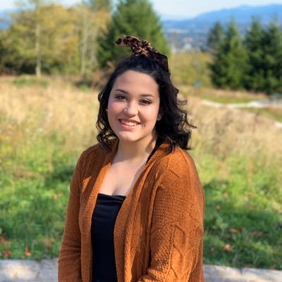 Profile Picture of Michelle Lua (@MichelleLua6) on Twitter