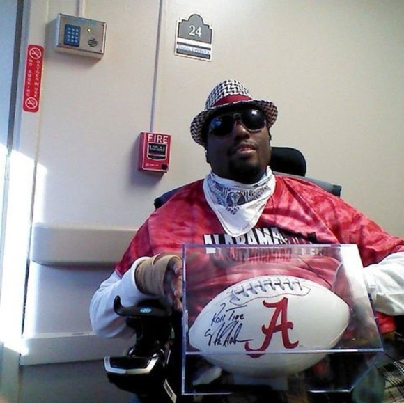 Profile Picture of Roddie Jernigan (@roddiejernigan) on Poshmark