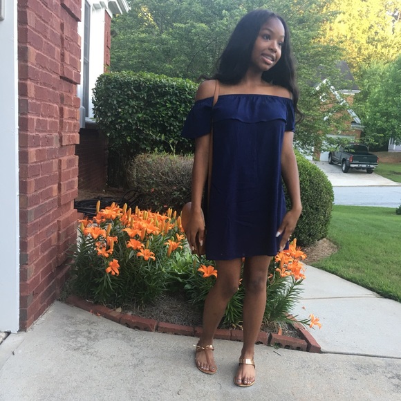 Profile Picture of Brianna Ambler (@briannaaa31) on Poshmark