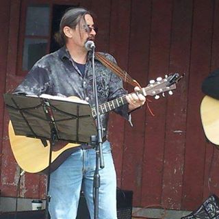 Profile Picture of Carl Zimmer (@carl.zimmer.52) on Facebook