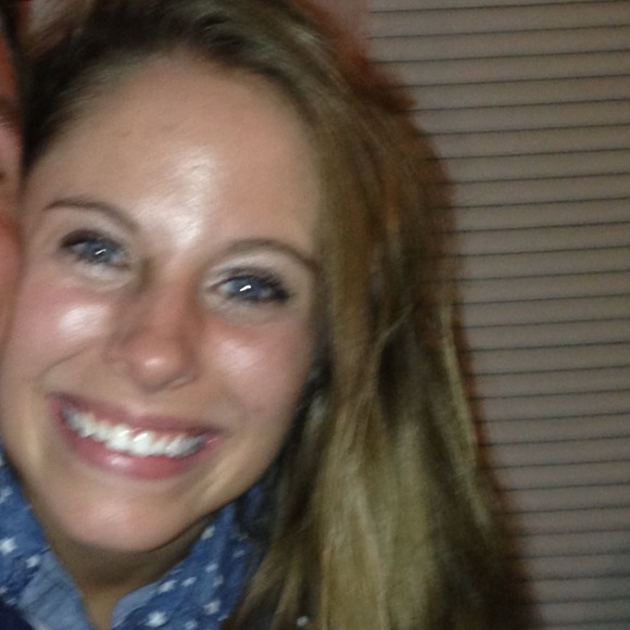 Profile Picture of Mccarley Mcglaughlin (@mdenton1) on Poshmark