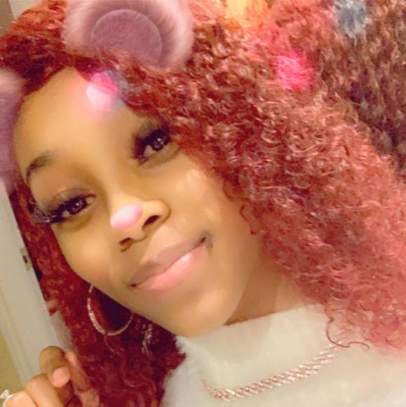 Profile Picture of Nae Nae (@denae_williams) on Poshmark