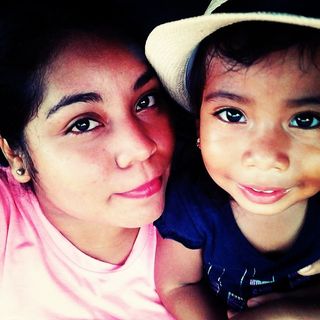 Profile Picture of Anais Samaniego (@anaissamaniego) on Facebook