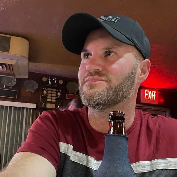 Profile Picture of Keith Peterson (@keeflettx2) on Poshmark