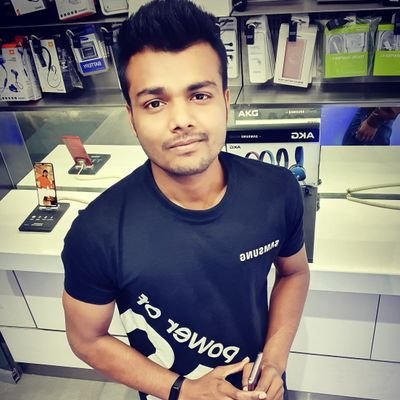 Profile Picture of Mohsin Qureshi (@mohsinqureshi25) on Twitter